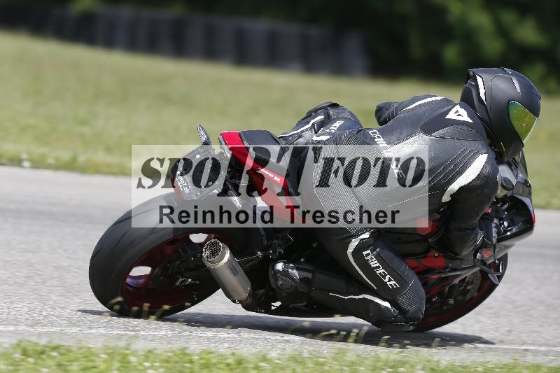 /22 06.06.2025 DISCOVER the BIKE ADR/Race 3 rot/34